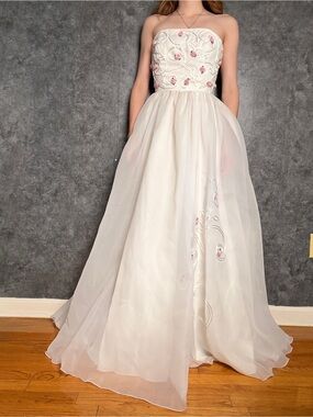 Vintage 1990s Mike Benet Wedding Gown — Fully Restored, Rosebud Ballgown - 00